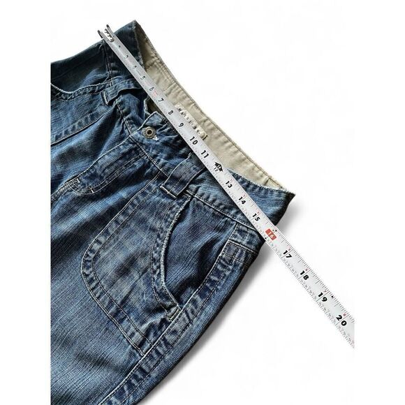 Maurices Womens 7/8 Blue Flare Jeans Middle Rise Great Condition 100% Cotton - Picture 5 of 9